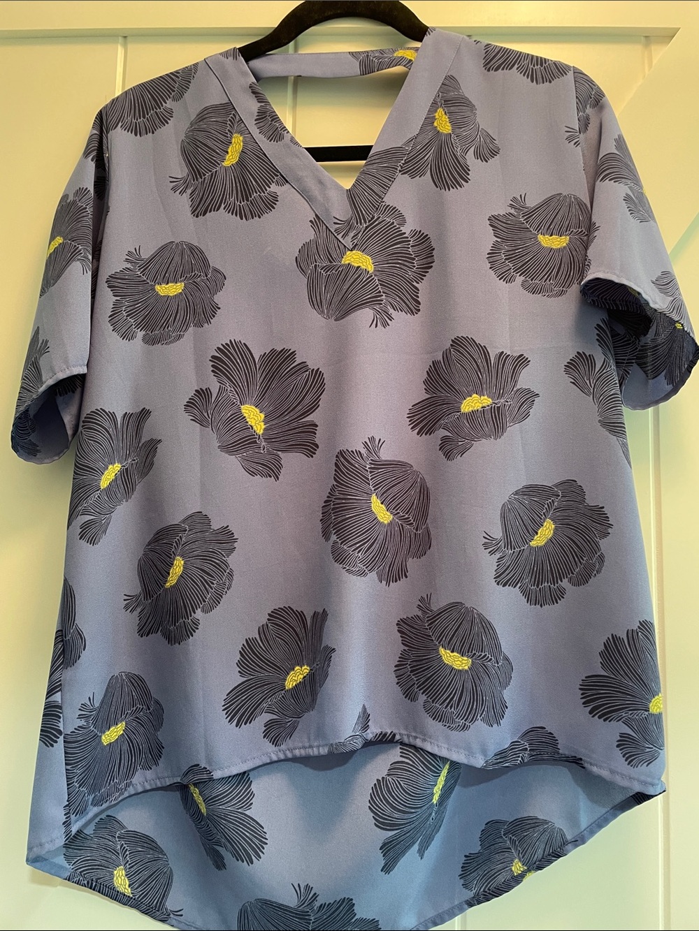 Halogen Lavender Floral V-Neck Blouse with Yellow Centers